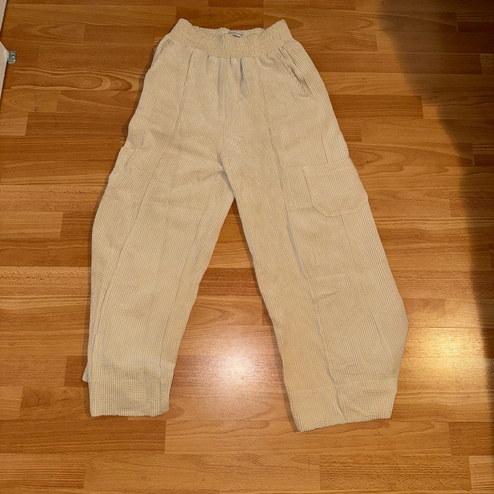 Wide cream pants
